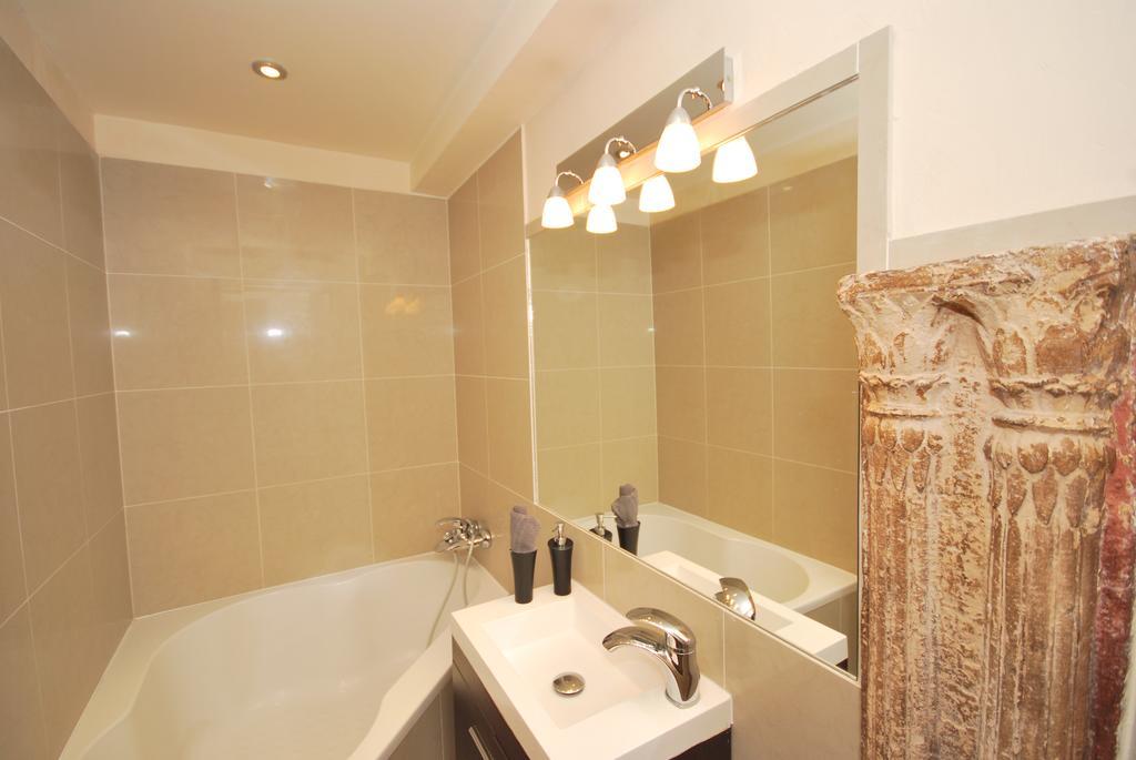 Appartement Luxembourg-Proche St Germain Des Pres Parijs Buitenkant foto